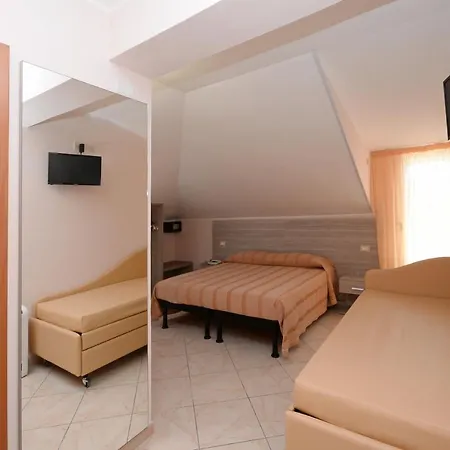 Bed & Breakfast Concorde 3*